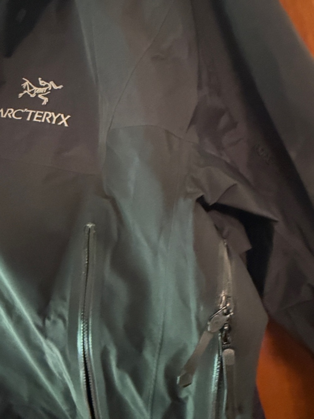 Arc'teryx Men's Beta LT Hybrid (Half LT half SL) XL - Picture 5 of 8